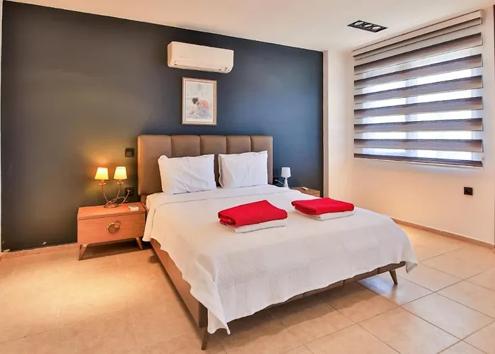 4 Bedroom 4792 Villa *