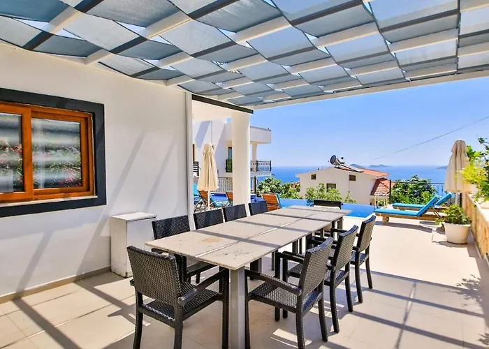4 Bedroom 4792