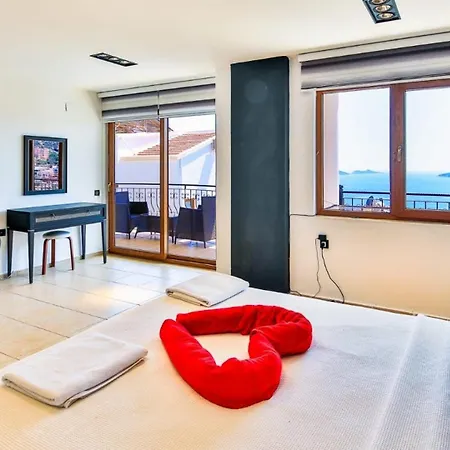 4 Bedroom Kalkan