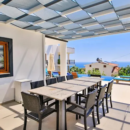 4 Bedroom 4792